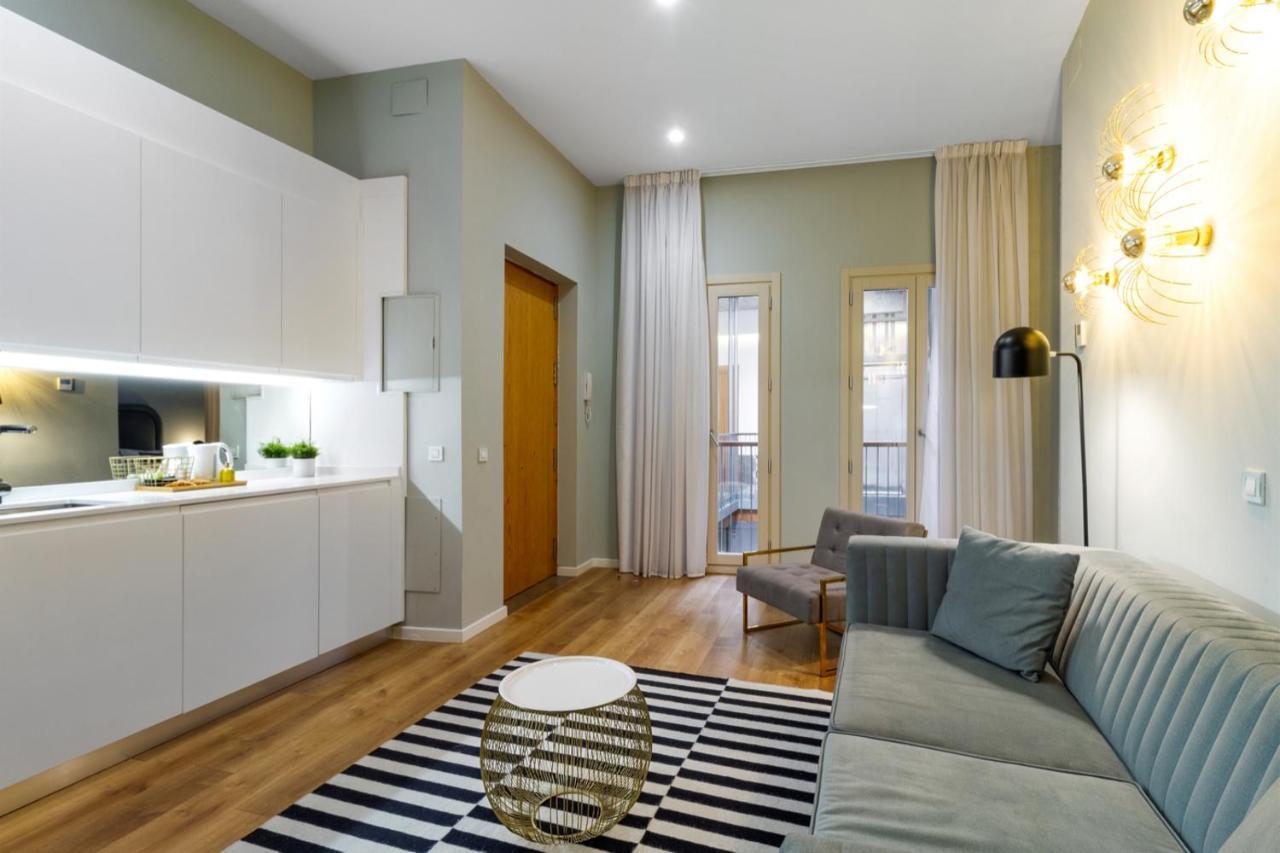 Apartamentos Casapalma Centro Historico มาลากา ภายนอก รูปภาพ