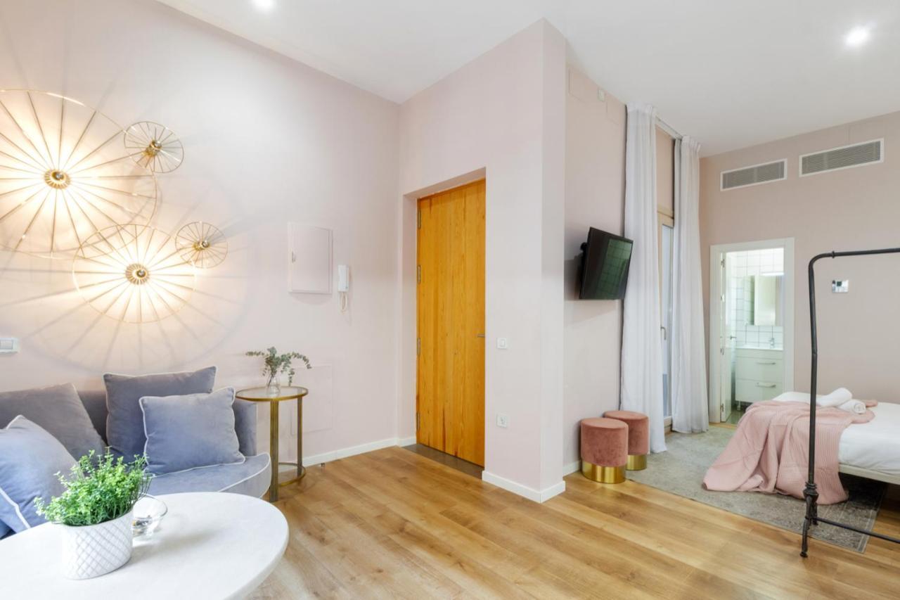 Apartamentos Casapalma Centro Historico มาลากา ภายนอก รูปภาพ