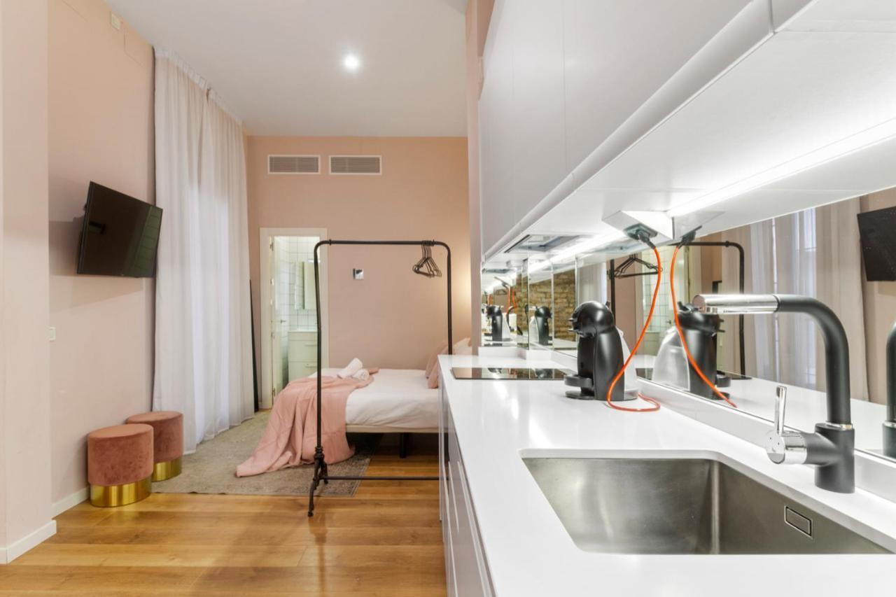 Apartamentos Casapalma Centro Historico มาลากา ภายนอก รูปภาพ